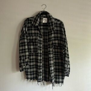 Black plaid Zara shacket